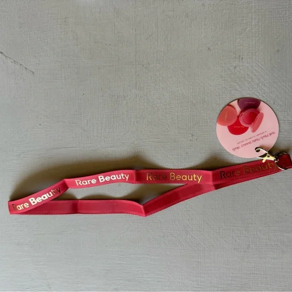 NWT Rare Beauty Soft Pinch Matte Bouncy Blush Lanyard